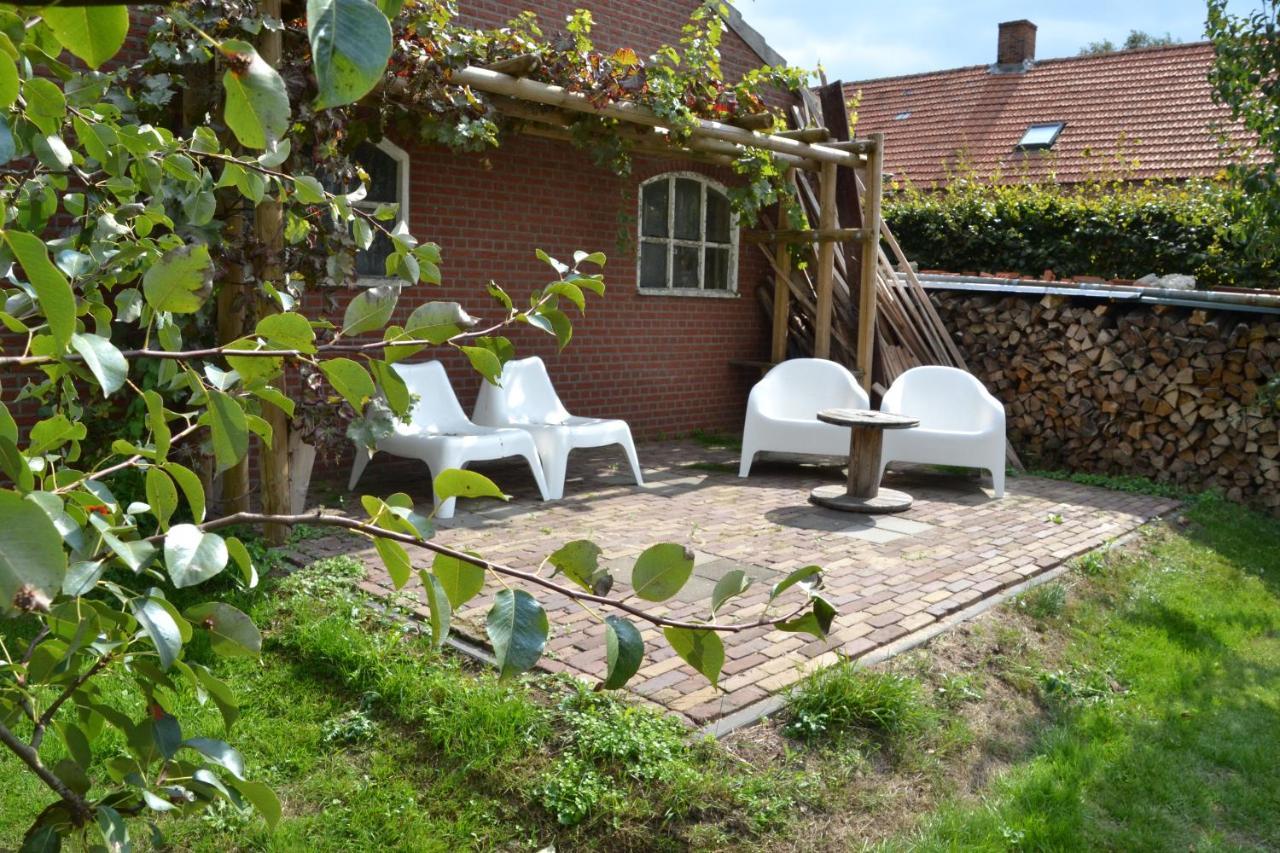 Vijverhoef Ulicoten Extérieur photo