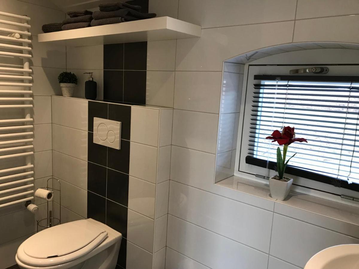 Vijverhoef Ulicoten Extérieur photo